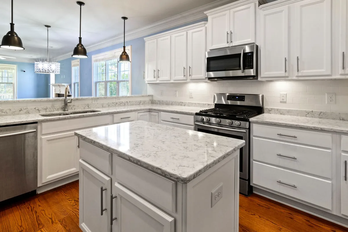 Filth & Squalor Cleanup in Destin, FL